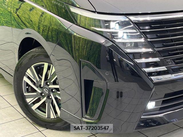 Nissan SERENA 2023-10 8210054-12