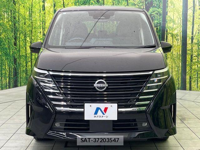 Nissan SERENA 2023-10 8210054-14
