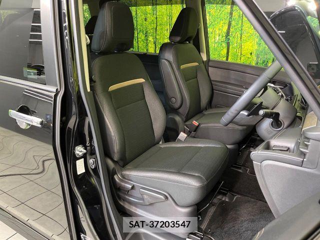 Nissan SERENA 2023-10 8210054-7