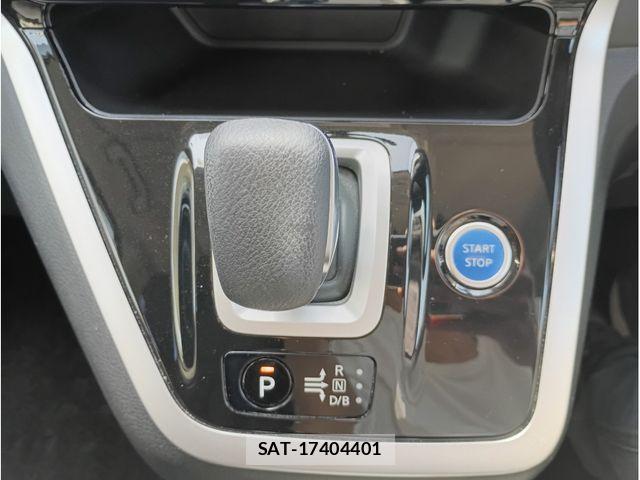 Nissan SERENA 2018-07 8210078-9