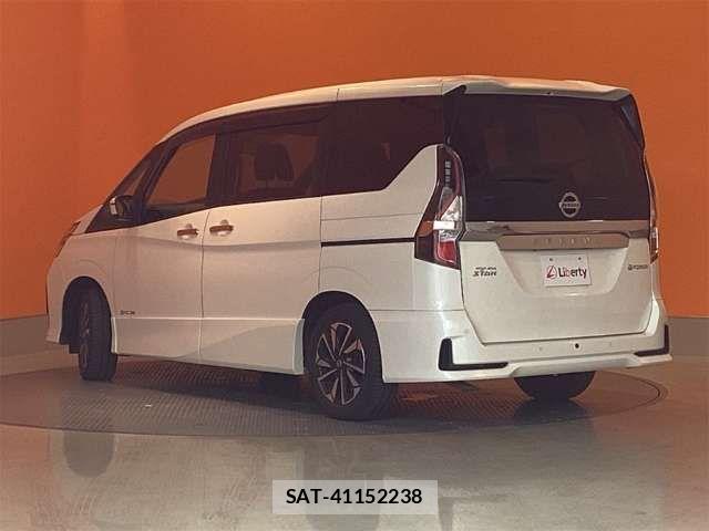 Nissan SERENA 2021-12 8210057-13