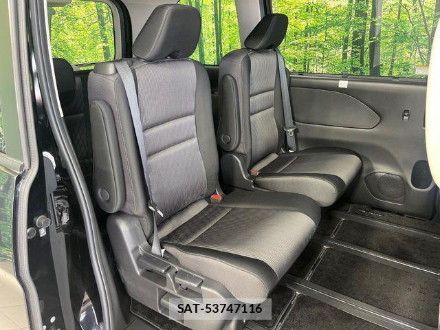 Nissan SERENA 2021-10 8210062-8