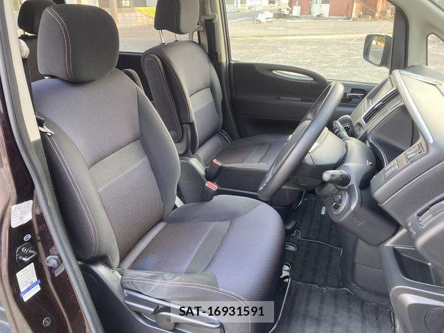 Nissan SERENA 2009-09 8210086-10