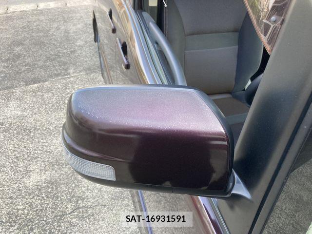 Nissan SERENA 2009-09 8210086-26