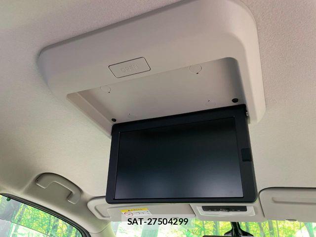 Nissan SERENA 2018-03 8210076-4