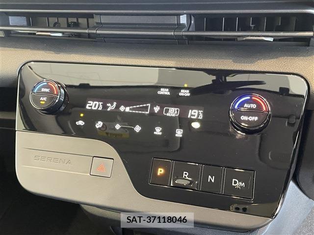 Nissan SERENA 2023-10 8210065-14