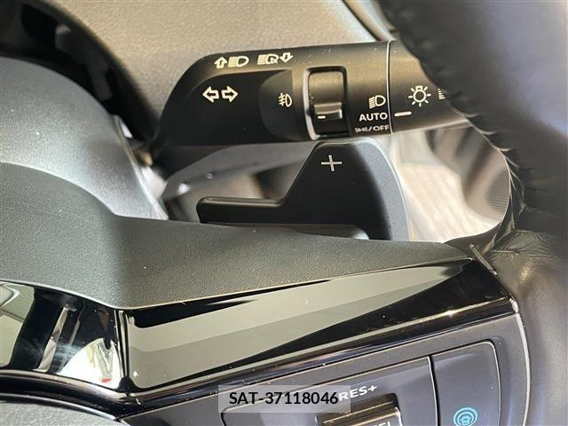 Nissan SERENA 2023-10 8210065-16