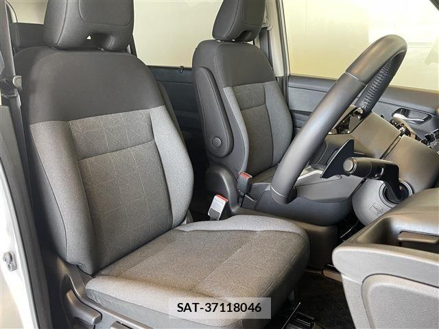 Nissan SERENA 2023-10 8210065-22