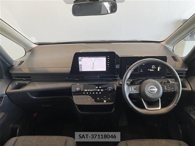 Nissan SERENA 2023-10 8210065-2