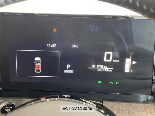 Nissan SERENA 2023-10 8210065-6