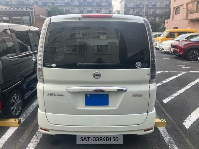 Nissan SERENA 2007-07 8210093-4
