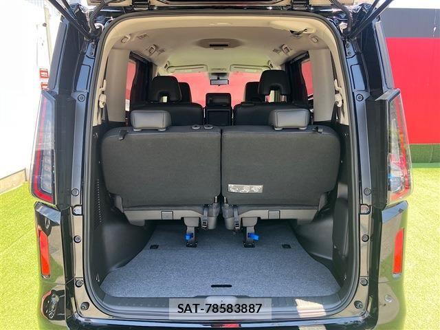 Nissan SERENA 2023-08 8210031-16
