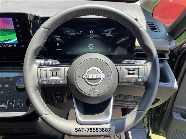 Nissan SERENA 2023-08 8210031-17