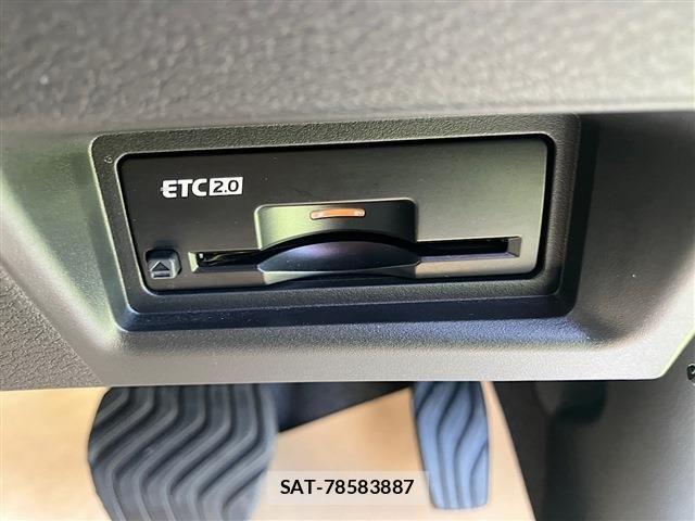Nissan SERENA 2023-08 8210031-27