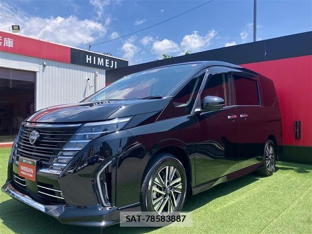 Nissan SERENA 2023-08 8210031-2