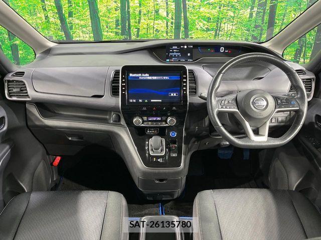 Nissan SERENA 2022-11 8210068-1