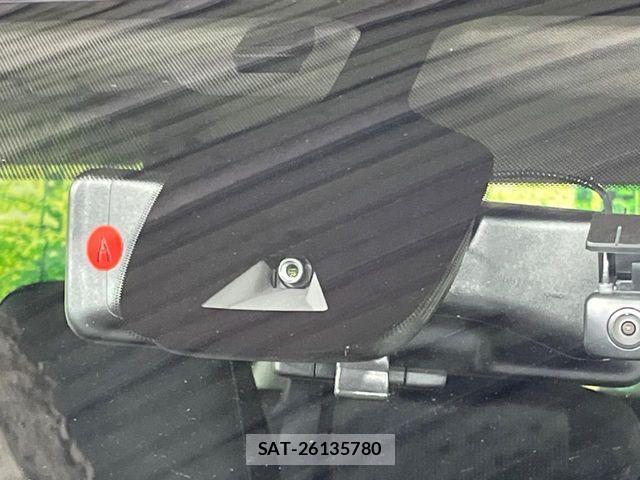 Nissan SERENA 2022-11 8210068-2