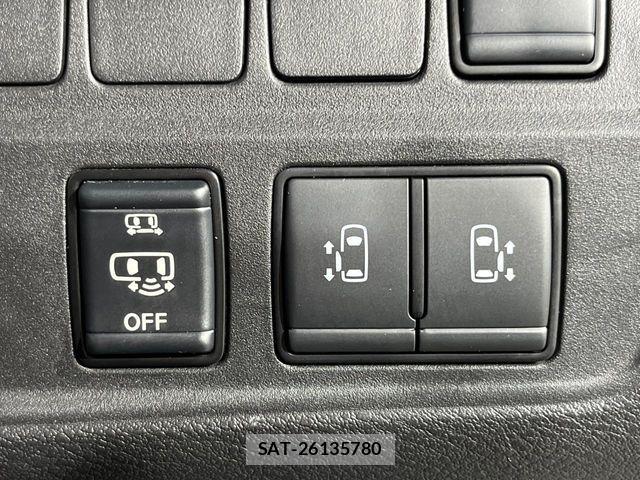 Nissan SERENA 2022-11 8210068-7