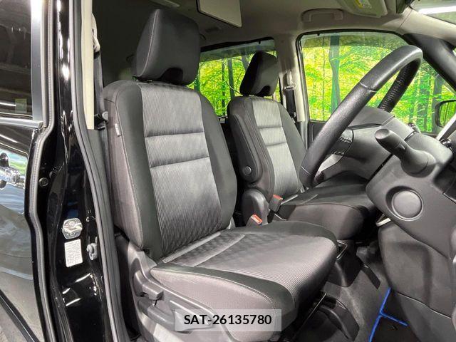 Nissan SERENA 2022-11 8210068-8
