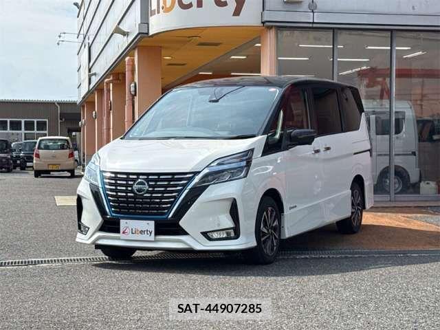 Nissan SERENA 2021-08 8210055-10