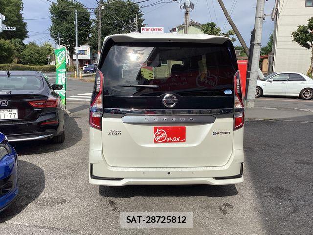 Nissan SERENA 2021-11 8210067-14