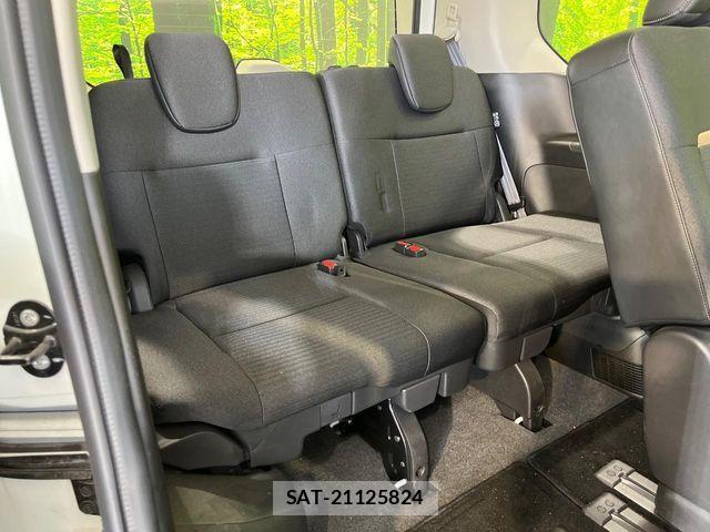 Nissan SERENA 2023-07 8210032-9