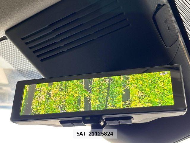 Nissan SERENA 2023-07 8210032-6