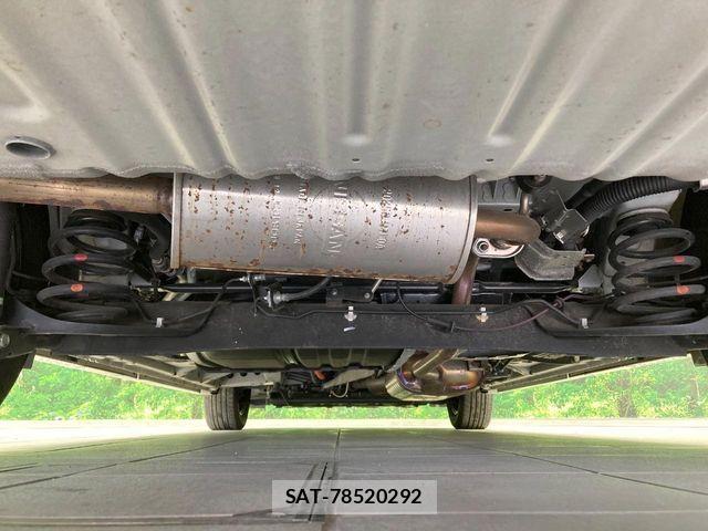 Nissan SERENA 2019-01 8210069-18
