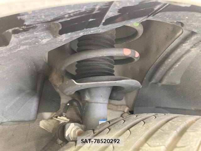 Nissan SERENA 2019-01 8210069-19