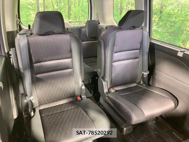 Nissan SERENA 2019-01 8210069-8