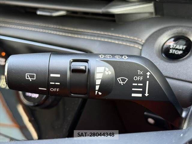 Nissan SERENA 2024-09 8210025-25