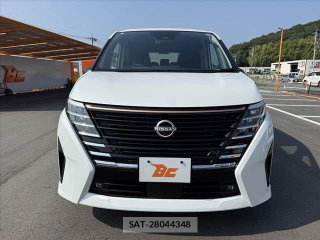 Nissan SERENA 2024-09 8210025-8