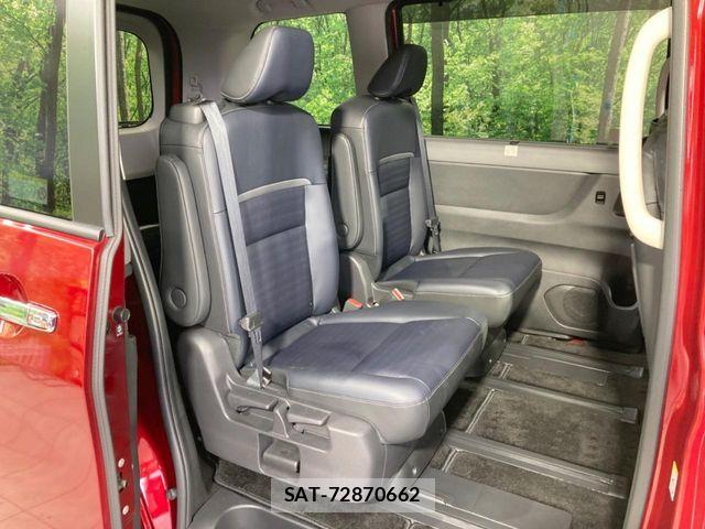 Nissan SERENA 2023-04 8210030-8