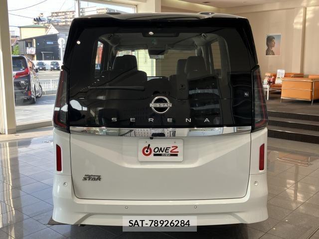 Nissan SERENA 2024-04 8210040-12