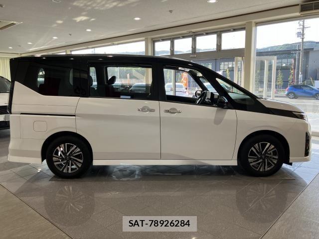 Nissan SERENA 2024-04 8210040-13