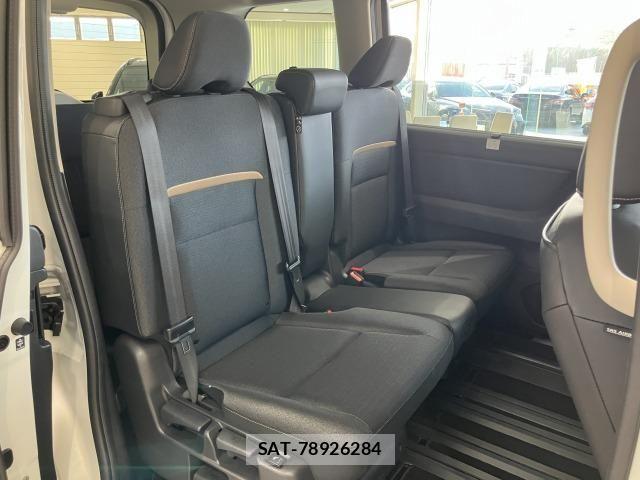 Nissan SERENA 2024-04 8210040-7