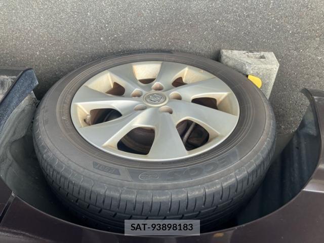 Nissan SERENA 2011-08 8210091-8