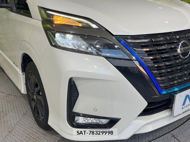 Nissan SERENA 2022-03 8210060-12