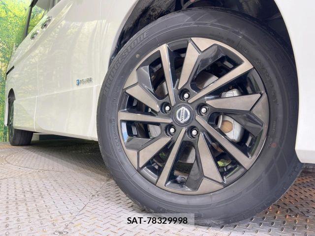 Nissan SERENA 2022-03 8210060-13