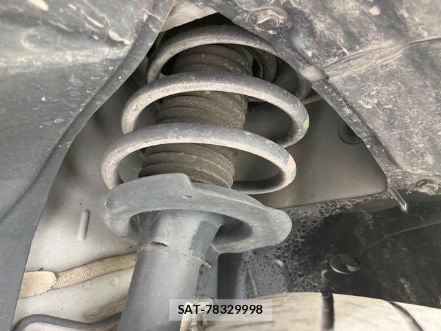 Nissan SERENA 2022-03 8210060-19