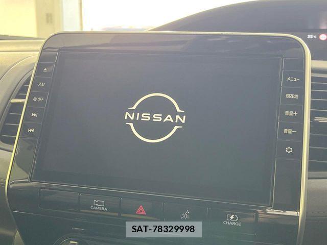 Nissan SERENA 2022-03 8210060-3