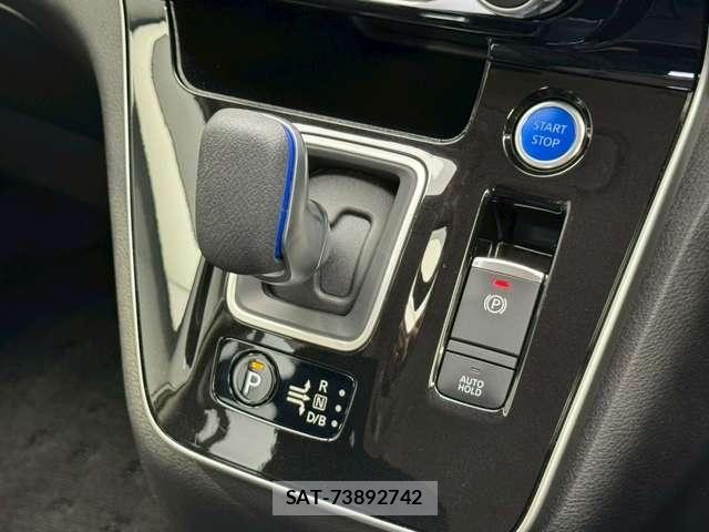 Nissan SERENA 2022-01 8210047-10