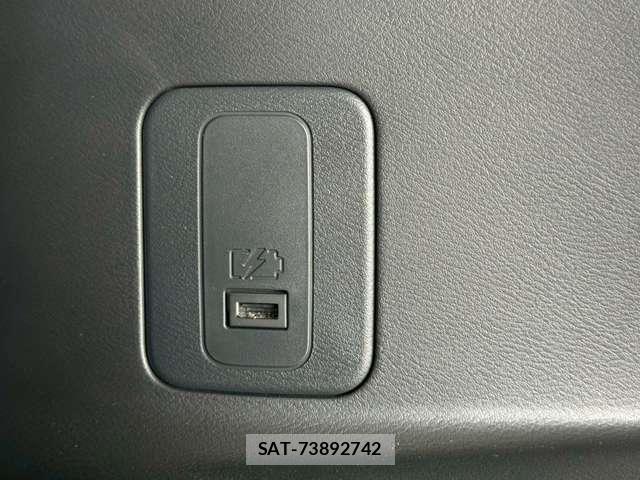 Nissan SERENA 2022-01 8210047-20