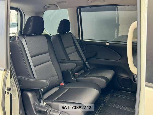 Nissan SERENA 2022-01 8210047-26