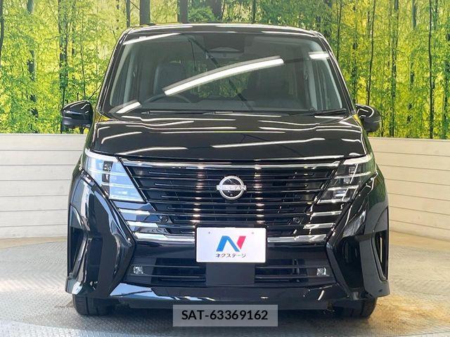 Nissan SERENA 2023-07 8210041-14