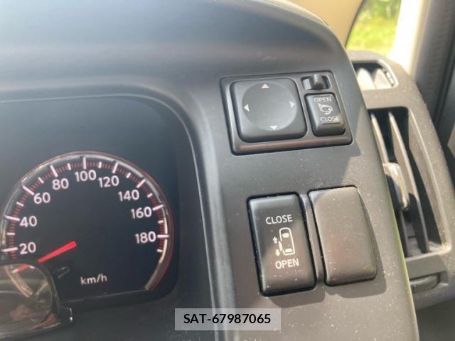 Nissan SERENA 2009-11 8210092-18