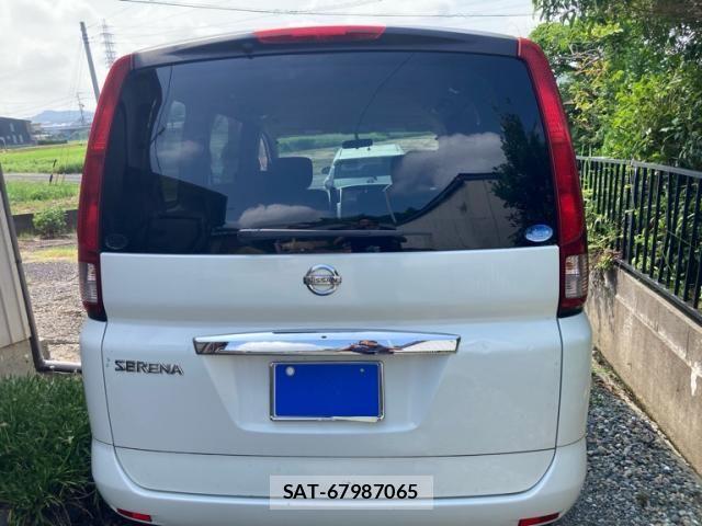 Nissan SERENA 2009-11 8210092-1