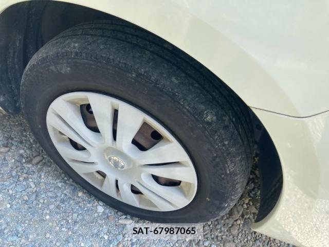 Nissan SERENA 2009-11 8210092-3