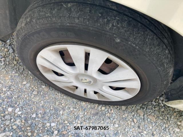 Nissan SERENA 2009-11 8210092-5