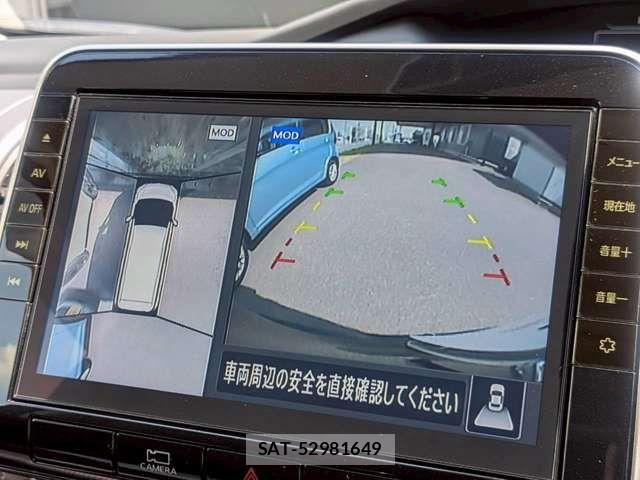 Nissan SERENA 2022-05 8210048-3